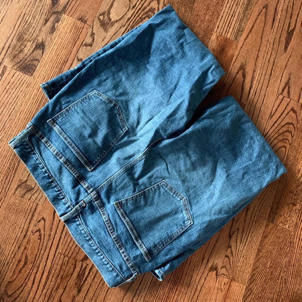 NWT! Old Navy Men’s Loose Jeans with Built in flex - Picture 8 of 8